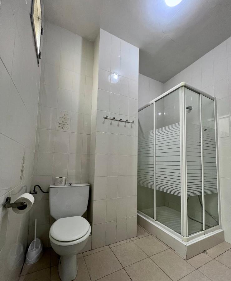 Hostal Conde De Alba 马德里 外观 照片