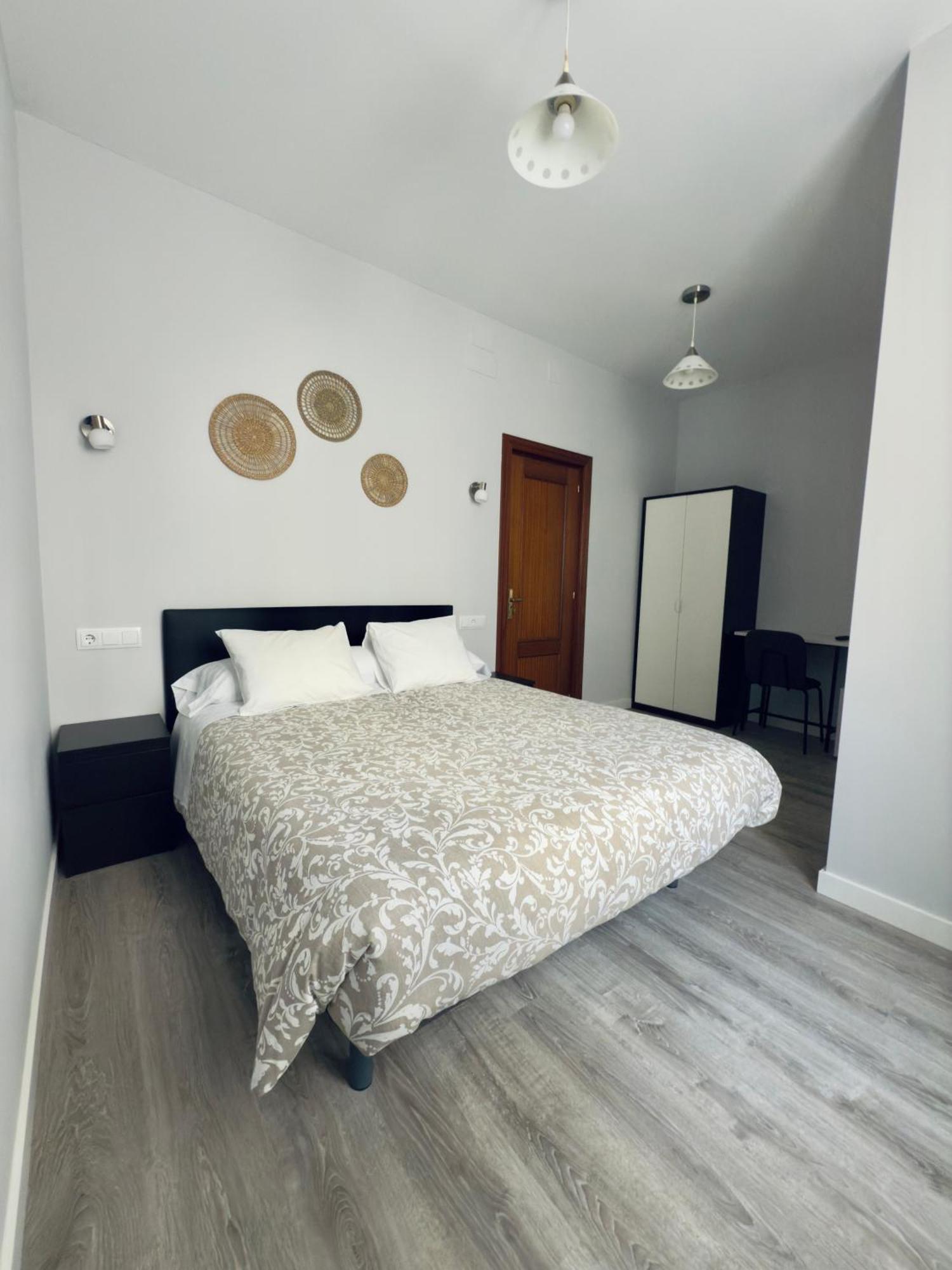 Hostal Conde De Alba 马德里 外观 照片